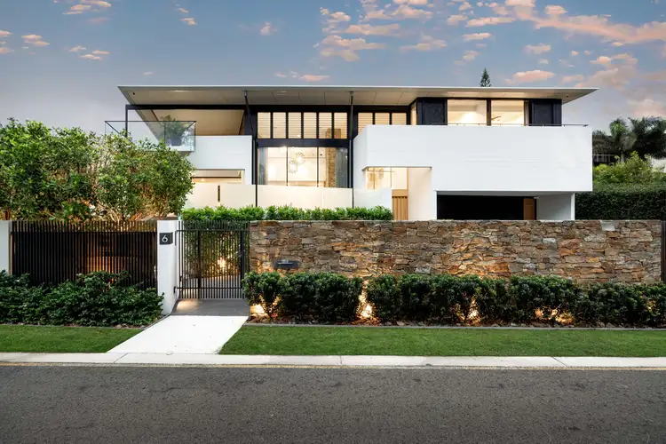 6 Geeribach Lane, Yaroomba QLD 4573