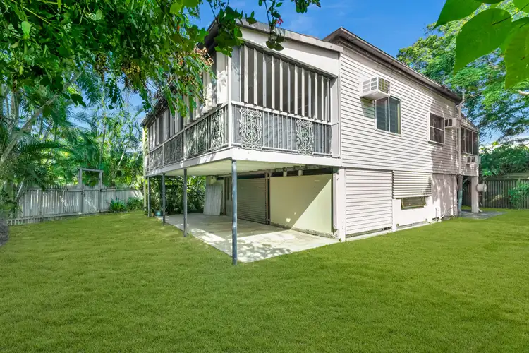 32 Tenth Avenue, Railway Estate QLD 4810