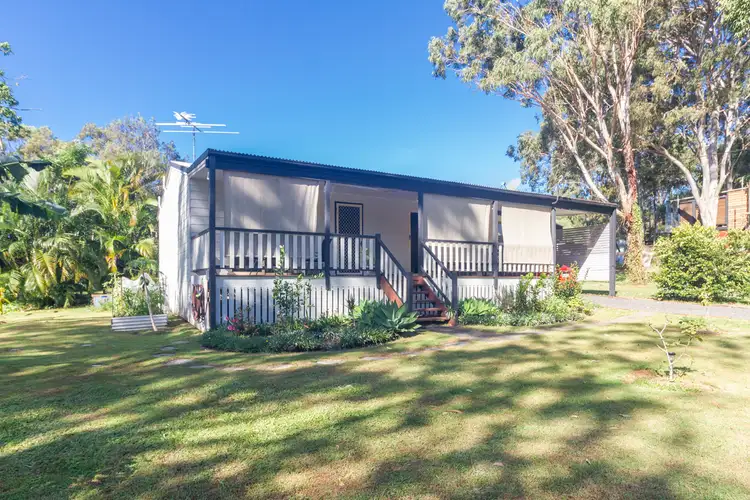 31 Jasper Street, Russell Island QLD 4184