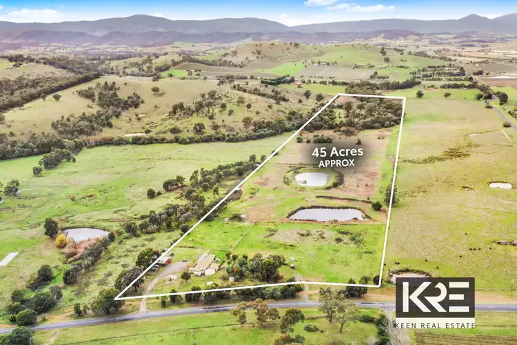 264 Steels Creek Road, Yarra Glen VIC 3775