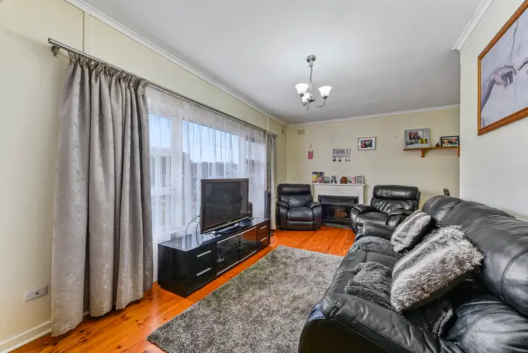 Second view of Homely house listing, 7 Underwood Avenue, Mount Gambier SA 5290