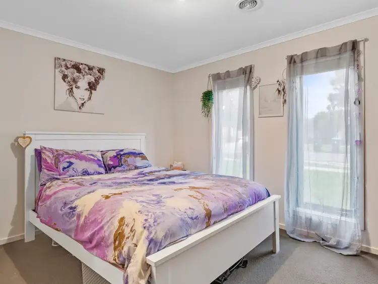 Sixth view of Homely house listing, 8 Mulberry Lane, White Hills VIC 3550
