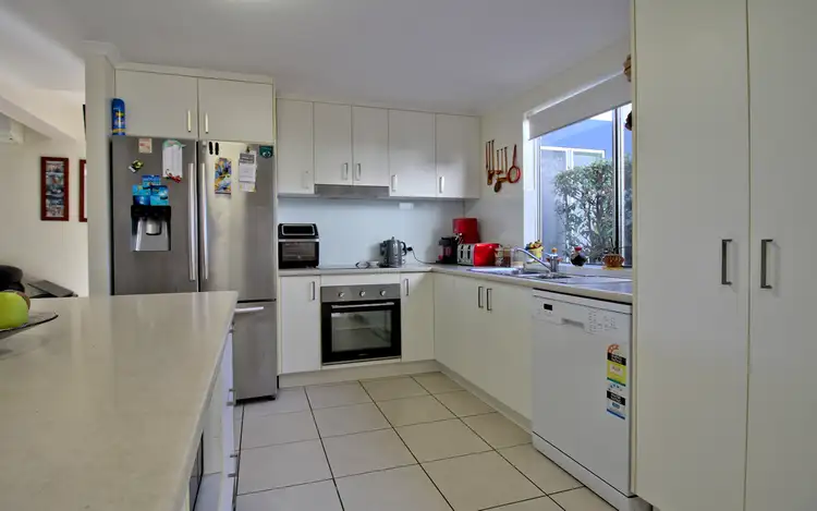 Seventh view of Homely unit listing, 27/230 PULGUL STREET, Urangan QLD 4655
