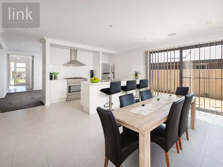 Second view of Homely house listing, 9 Mackey Street, Wodonga VIC 3690