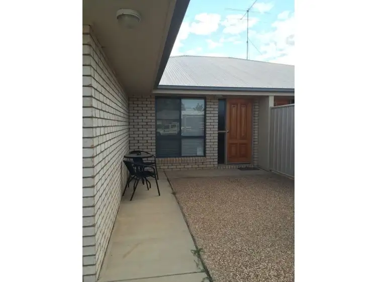 Fifth view of Homely semi-detached listing, 15 Back Avenue, Chinchilla QLD 4413