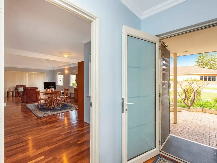 Sixth view of Homely house listing, 4 Saunders Street, Safety Bay WA 6169