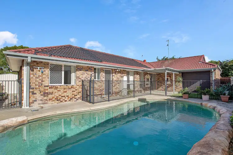 1 Raphael Street