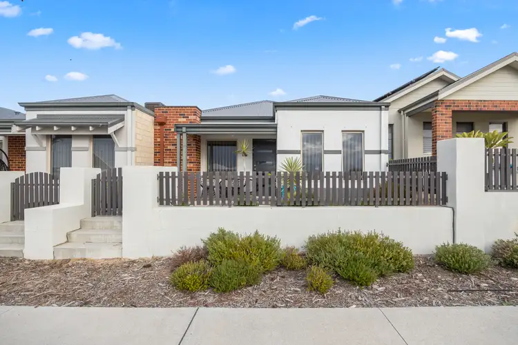 8 Betts Lane, Alkimos WA 6038