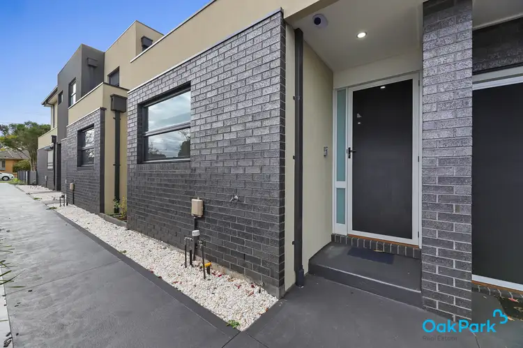 Main view of Homely townhouse listing, 10/9 Clovelly Avenue, Glenroy VIC 3046