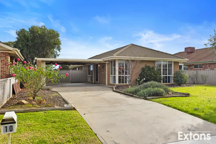 10 Campbellfield Drive, Yarrawonga VIC 3730
