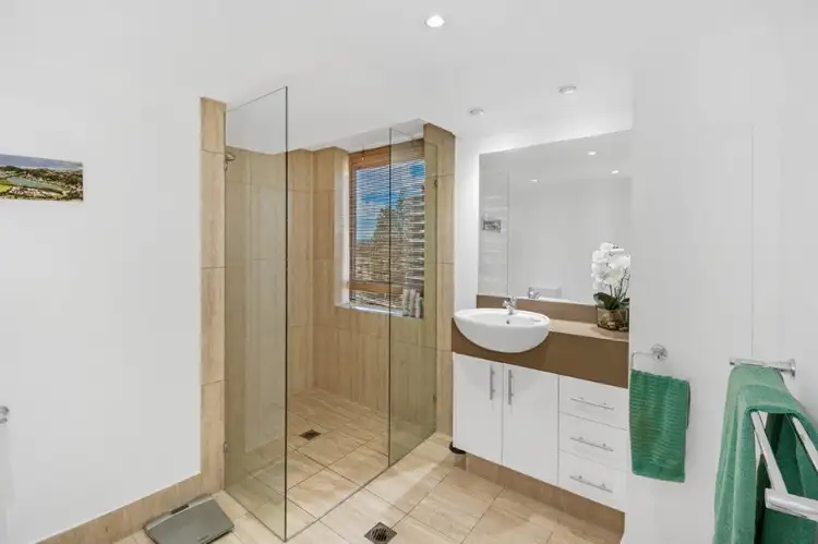 Sixth view of Homely unit listing, 6A/2 Nineteenth Avenue, Palm Beach QLD 4221