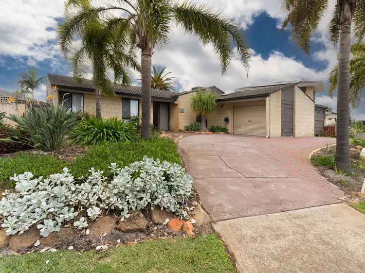 10 Glenbrook Drive, Ballajura WA 6066