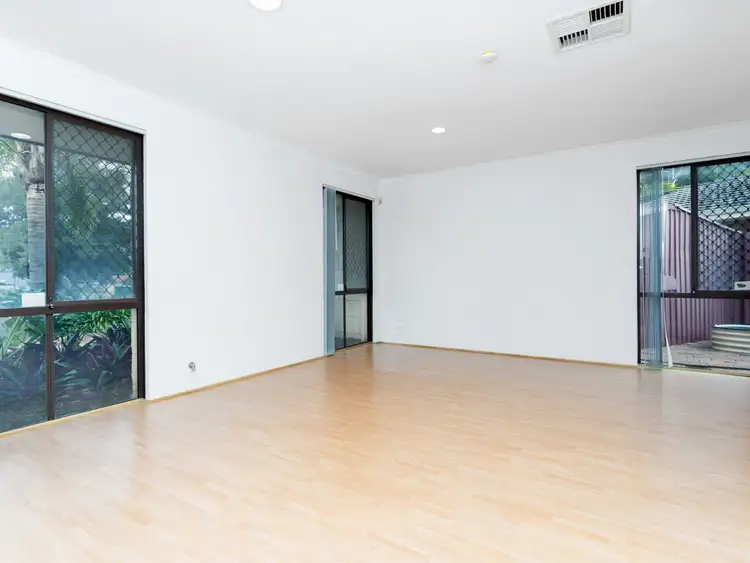 Sixth view of Homely house listing, 10 Glenbrook Drive, Ballajura WA 6066