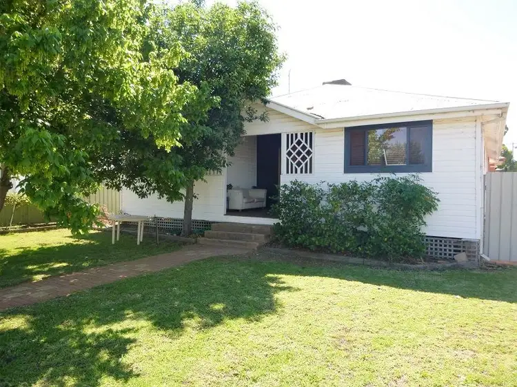 55 Church Street, Leeton NSW 2705