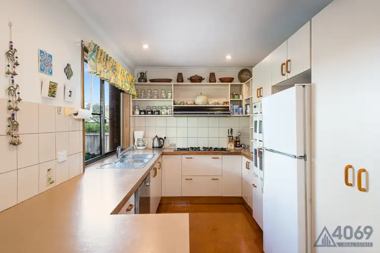 Sixth view of Homely house listing, 7 Vanimo Street, Chapel Hill QLD 4069