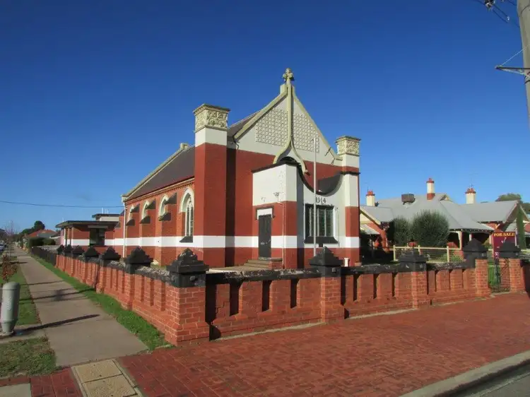 14 McCulloch Street, Donald VIC 3480