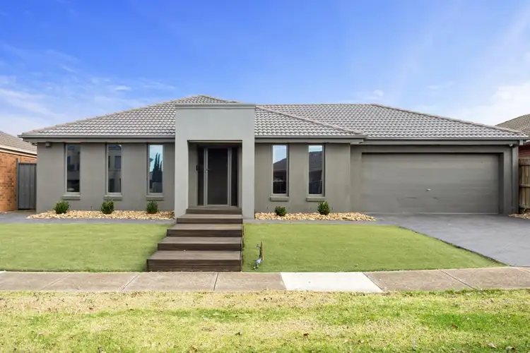 26 George Street, Taylors Hill VIC 3037