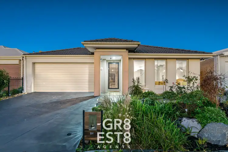 26 Crepe Avenue, Cranbourne West VIC 3977
