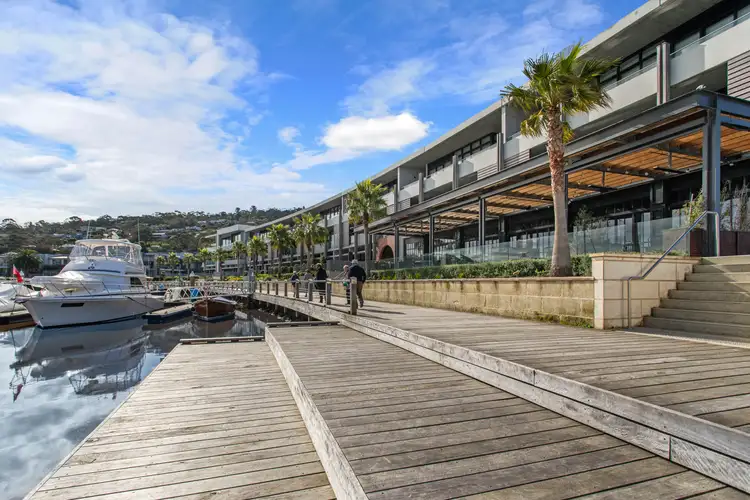 114/9 Waterfront Place, Safety Beach VIC 3936
