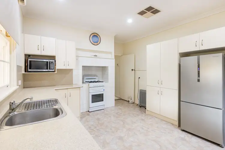 Second view of Homely house listing, 2 Myall Crescent, Red Cliffs VIC 3496