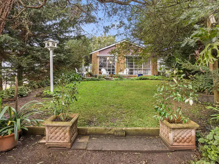 79 Leon Avenue, Rosebud VIC 3939