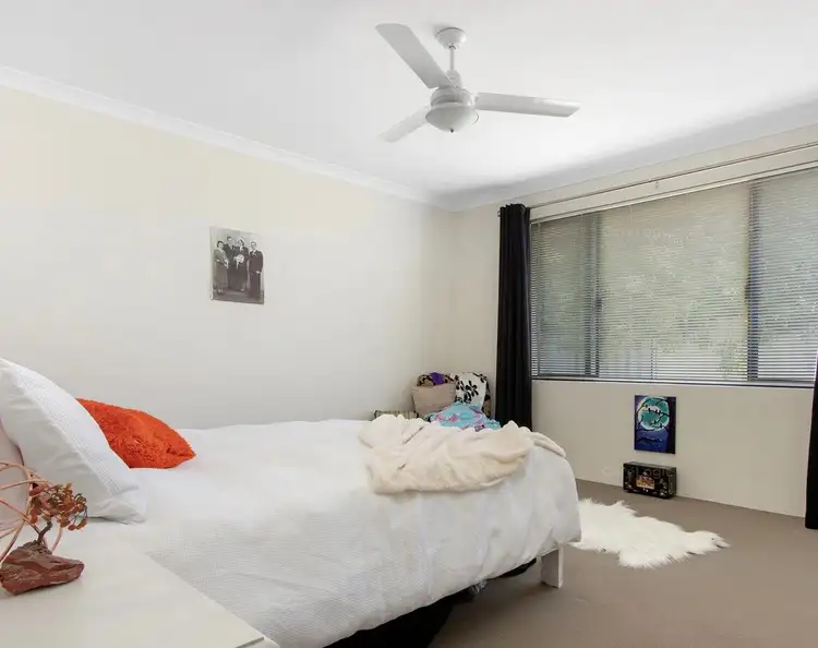 Sixth view of Homely house listing, 2 ARNSIDE BEND, Waikiki WA 6169