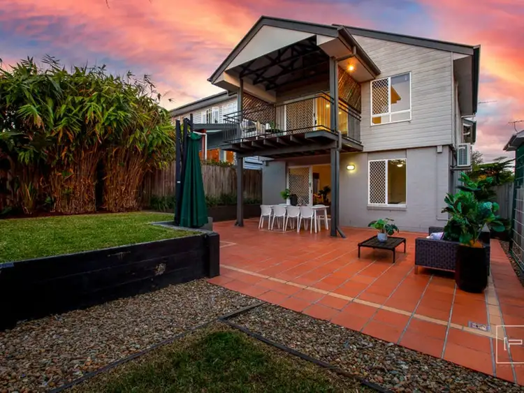 50 Camboor Street, Camp Hill QLD 4152