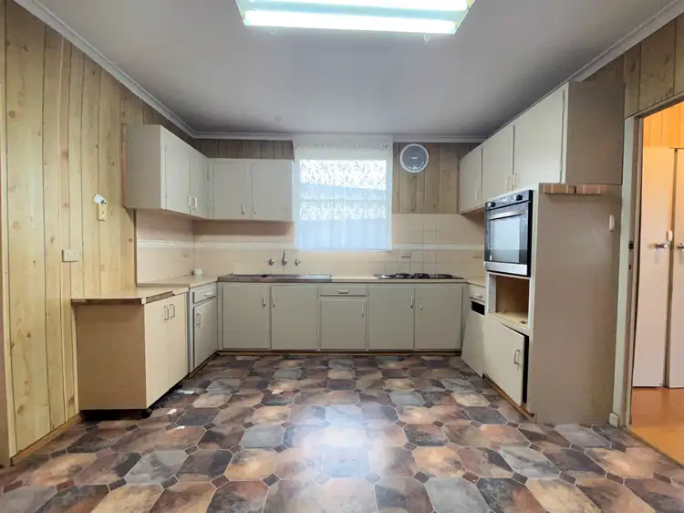 Fourth view of Homely house listing, 117 Chapman Street, Swan Hill VIC 3585