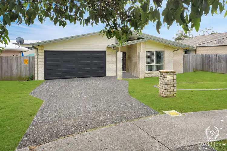 17 Oasis Court