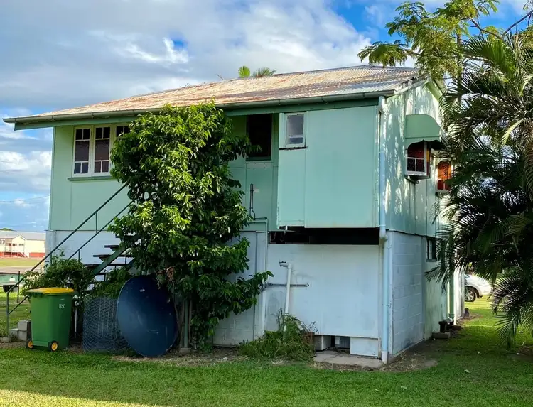2 Heard Street, Ingham QLD 4850