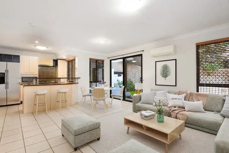 9/24 Arthur Terrace, Red Hill QLD 4059