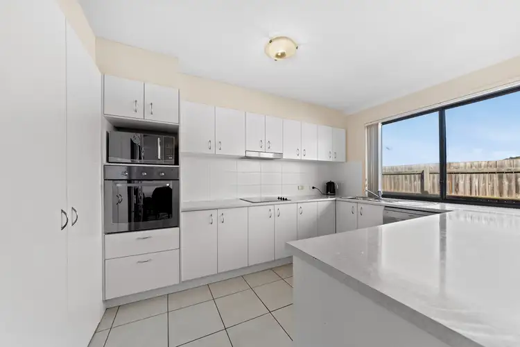Fifth view of Homely semi-detached listing, 1/2 Currawong Street, Lowood QLD 4311