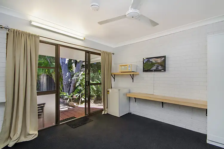 2/25 Minjungbal Drive, Tweed Heads South NSW 2486
