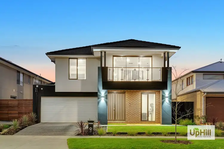 17 Creekside Street, Clyde VIC 3978