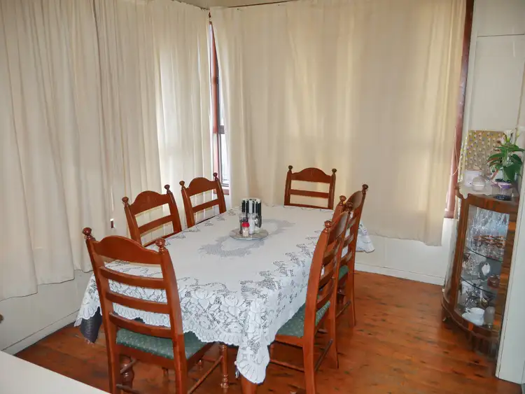 Fourth view of Homely house listing, 5 Banksia Avenue, Leeton NSW 2705