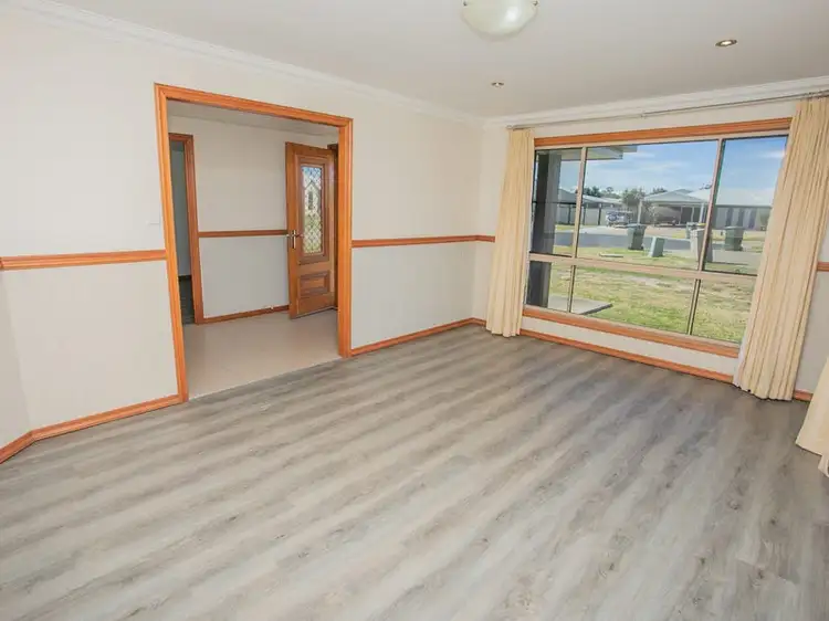 Sixth view of Homely house listing, 9 McKenzie Street, Chinchilla QLD 4413