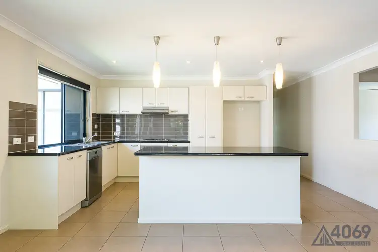 Second view of Homely house listing, 6 Dinnigan Crescent, Durack QLD 4077