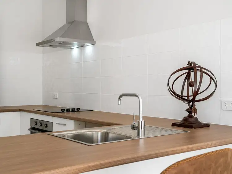 Sixth view of Homely villa listing, 5/16 Calvert Way, Girrawheen WA 6064