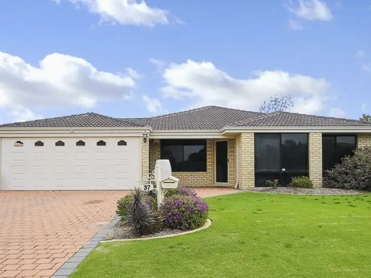 37 Star Bush Crescent, Ellenbrook WA 6069