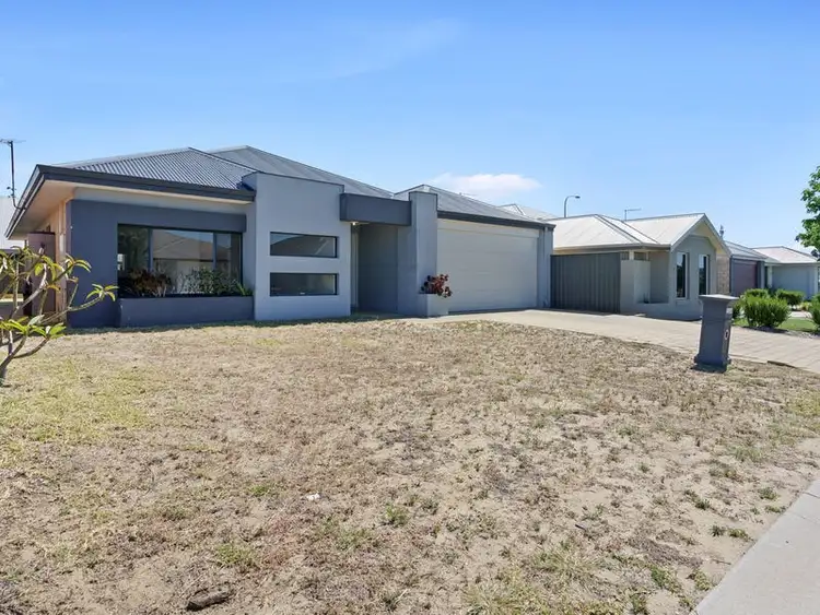 Second view of Homely house listing, 3 Bewl Way, Aveley WA 6069
