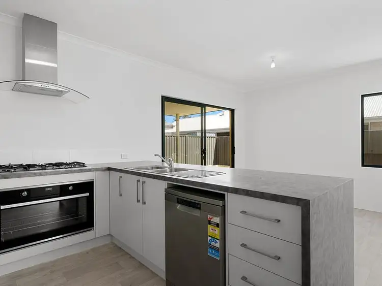 Seventh view of Homely house listing, 3 Bewl Way, Aveley WA 6069