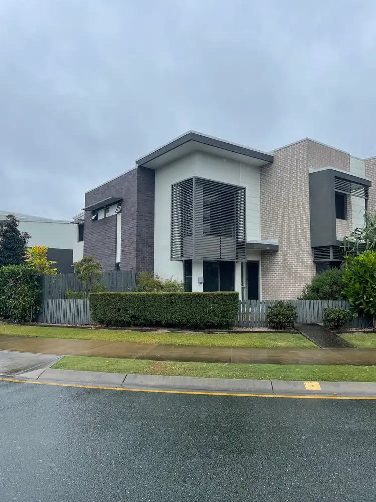 Main view of Homely townhouse listing, 16/96 Creekwood Avenue, Meridan Plains QLD 4551