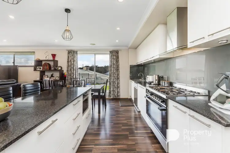 Sixth view of Homely house listing, 31 Jerribong Way, Kangaroo Flat VIC 3555