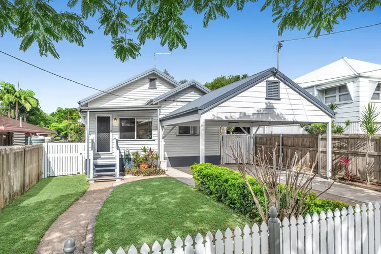 Main view of Homely house listing, 32 Violet Street, Wynnum QLD 4178