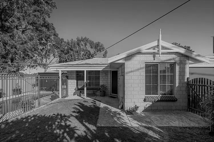 81 Corbel Street, Shelley WA 6148