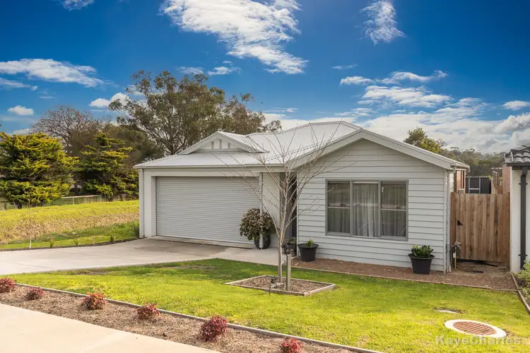 14 Thirteen Mile Road, Garfield VIC 3814