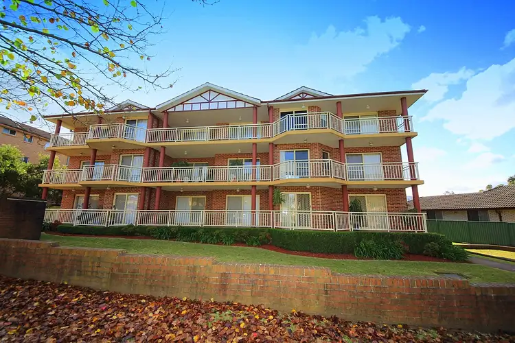 6/3-5 Shenton Avenue, Bankstown NSW 2200