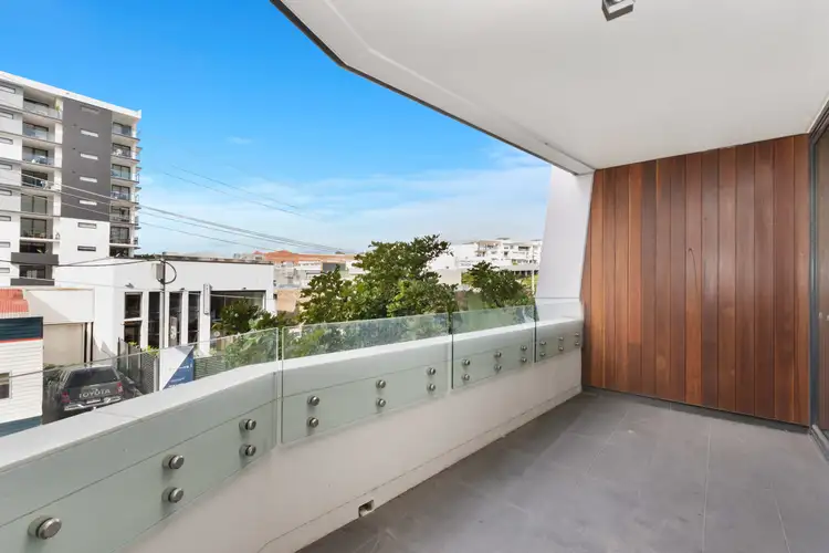 303/60 Doggett Street, Newstead QLD 4006