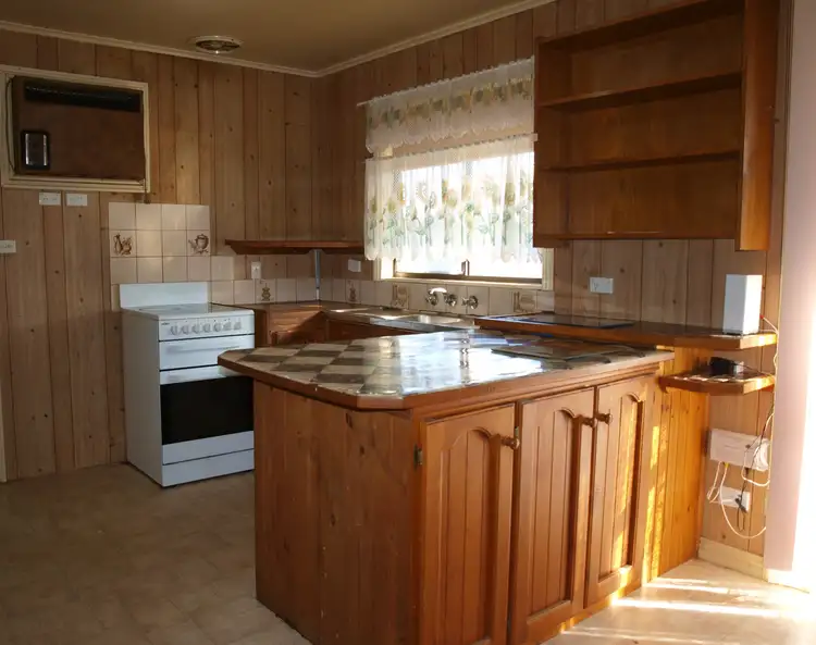 Fifth view of Homely house listing, 8 Sutton Street, Bealiba VIC 3475