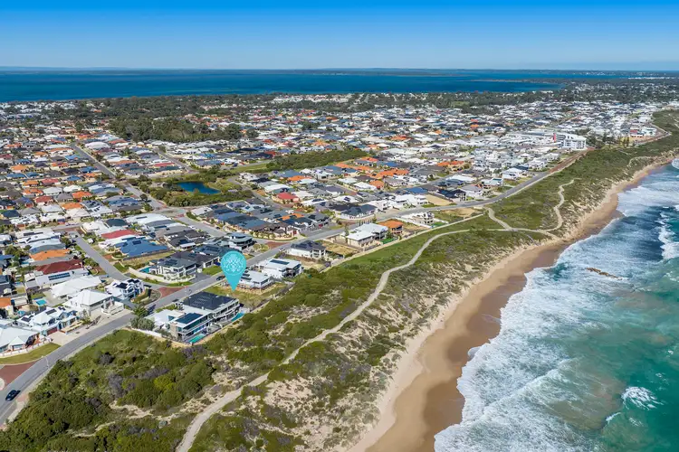 87 Boardwalk Boulevard, Halls Head WA 6210